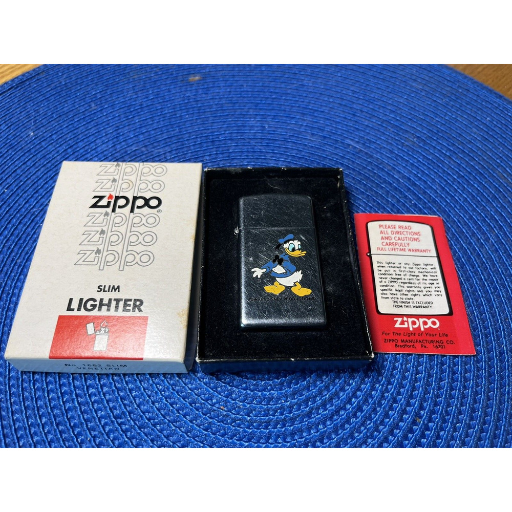 Vintage 1980 Slim Chrome Zippo Lighter "Walt Disney Productions Donald Duck"